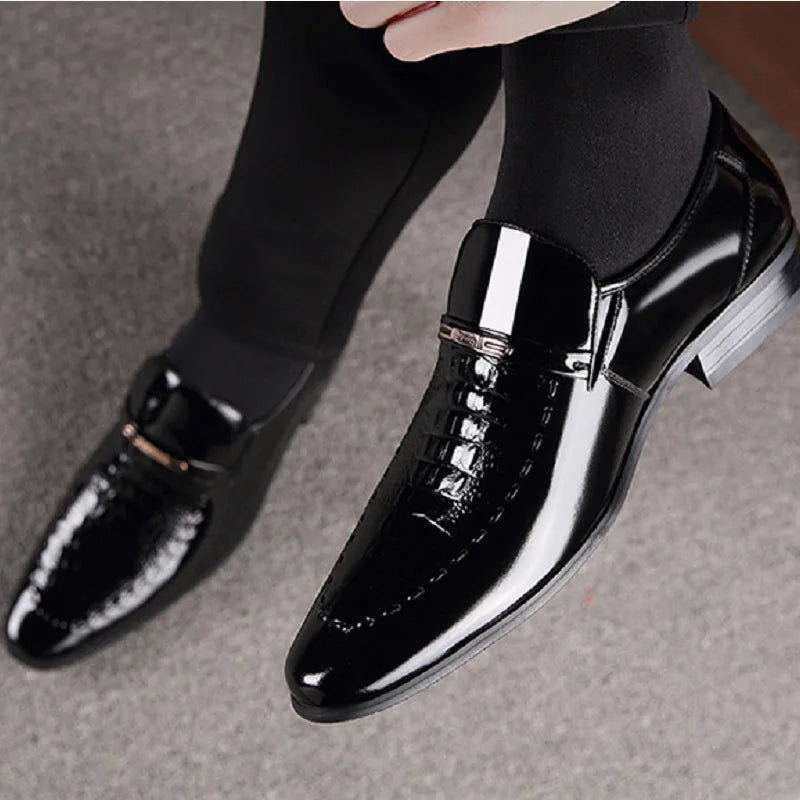 Men Pointed Leather Shoes