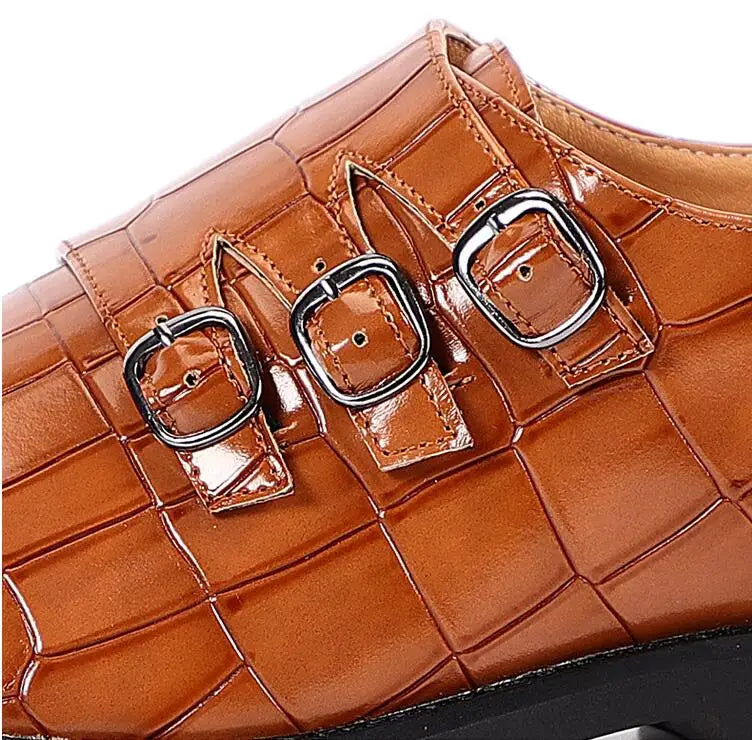 Handcrafted Men Leather Buckle Shoes